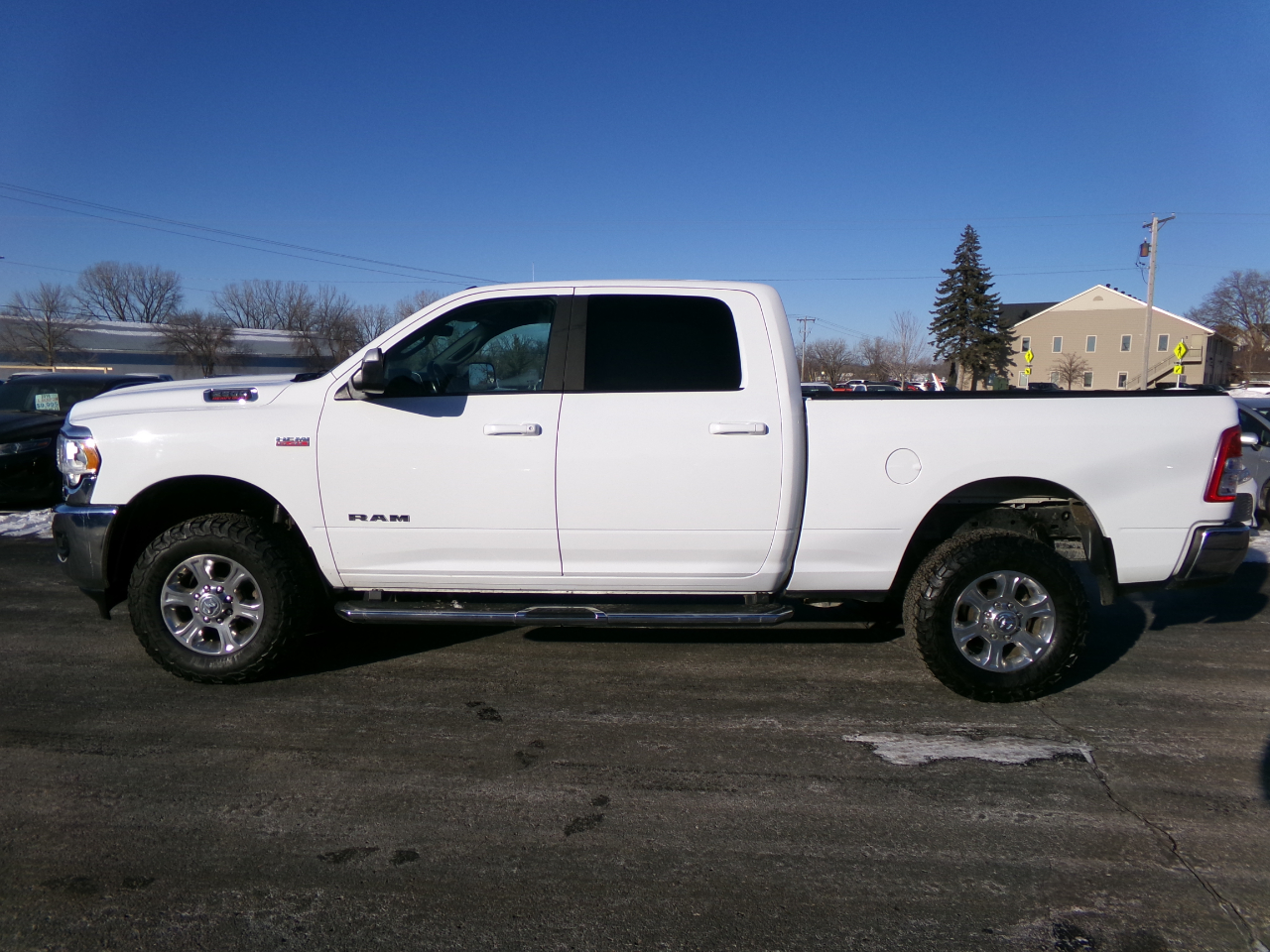RAM 2500 Big Horn 4x4 Crew Cab 6'4" Box 2022