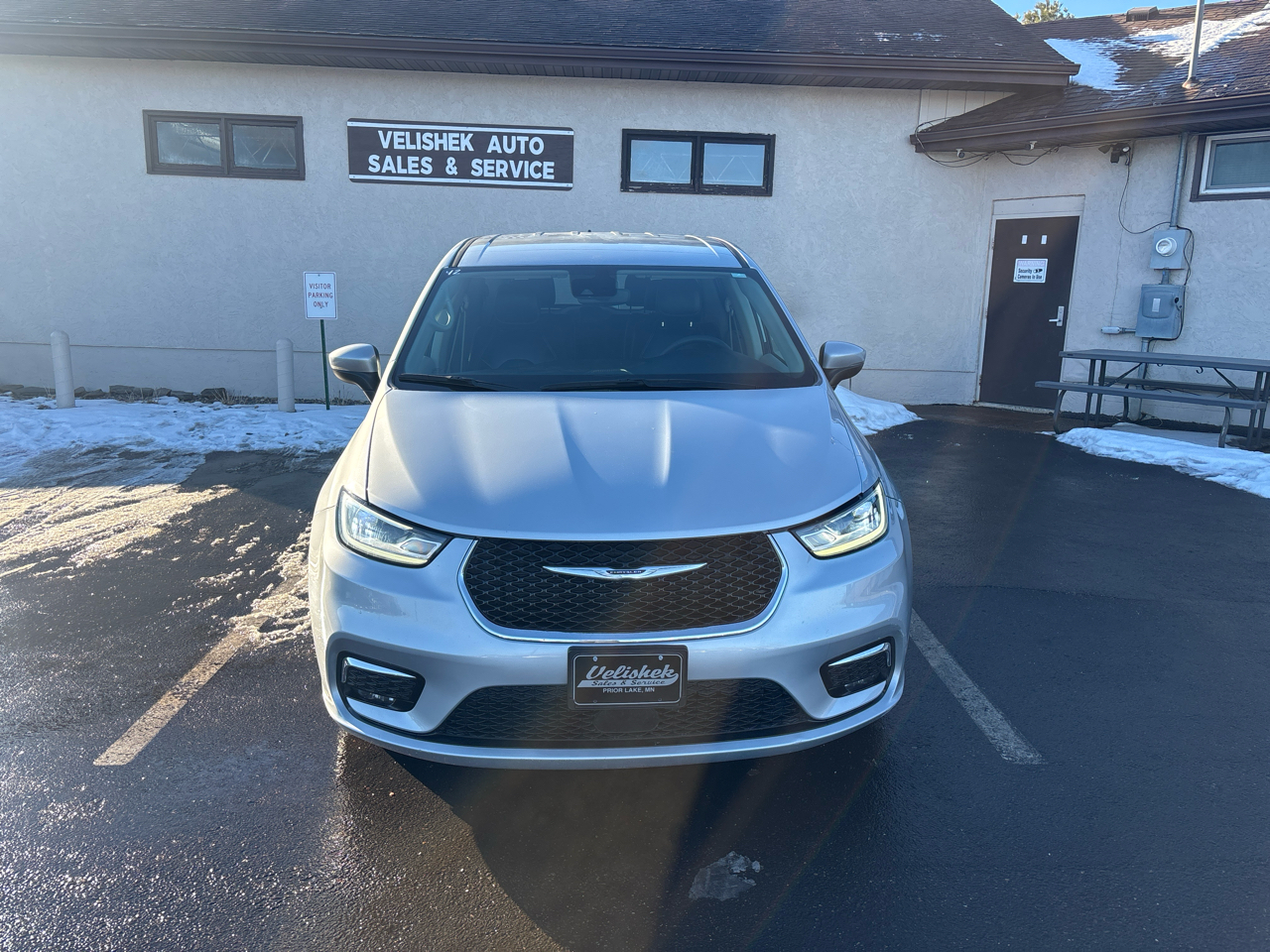 Chrysler Pacifica Touring L FWD 2023