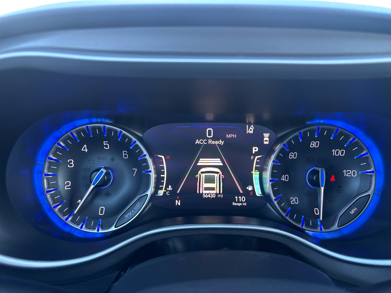 Chrysler Pacifica Touring L FWD 2023