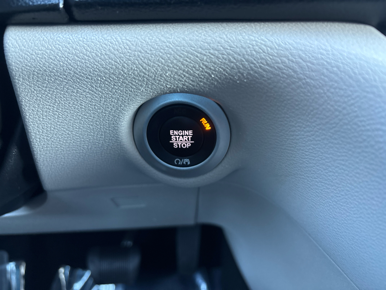 Chrysler Pacifica Touring L FWD 2023