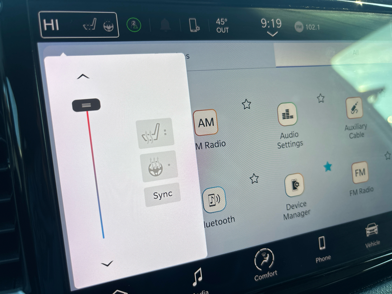 Chrysler Pacifica Touring L FWD 2023