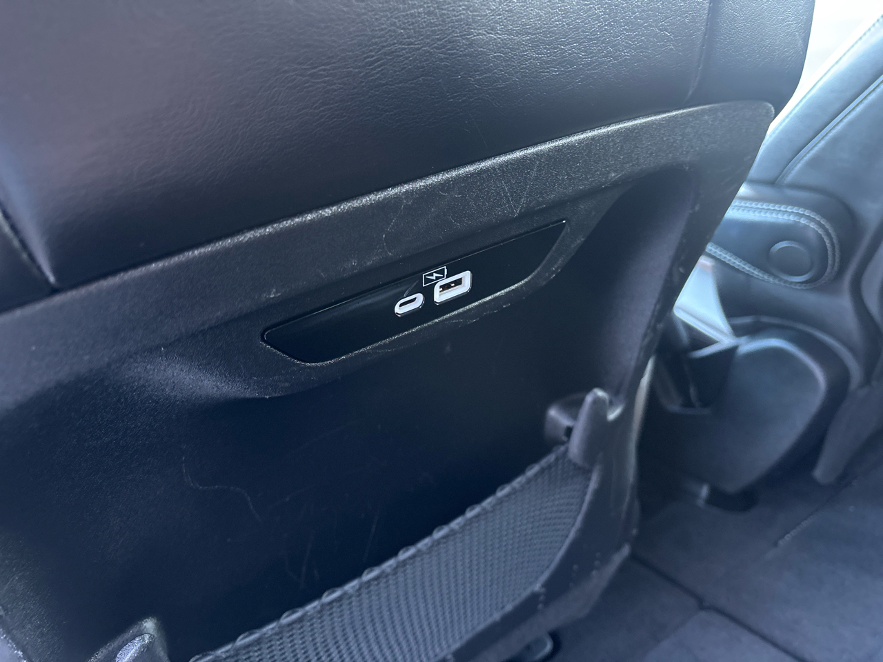 Chrysler Pacifica Touring L FWD 2023