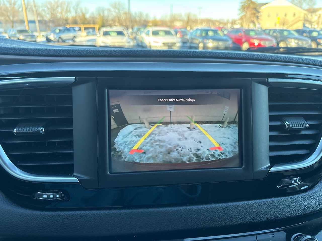 Chrysler Voyager LX FWD 2023