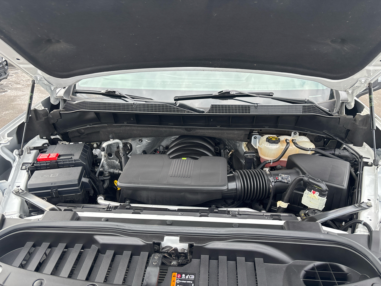 Chevrolet Silverado 1500 4WD Crew Cab 157" LT 2024