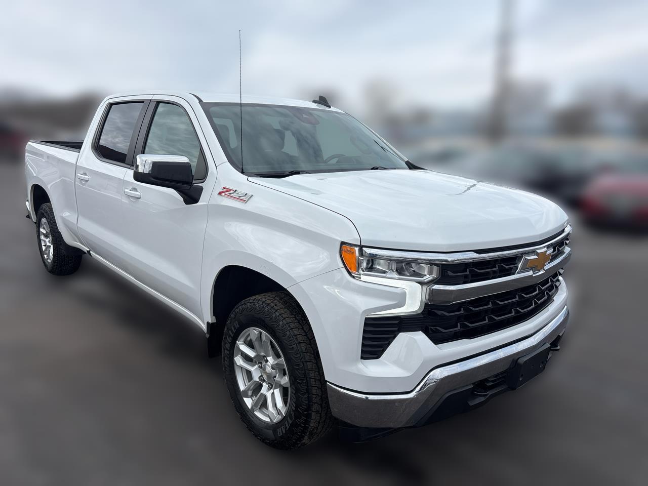 Chevrolet Silverado 1500 4WD Crew Cab 157" LT 2024