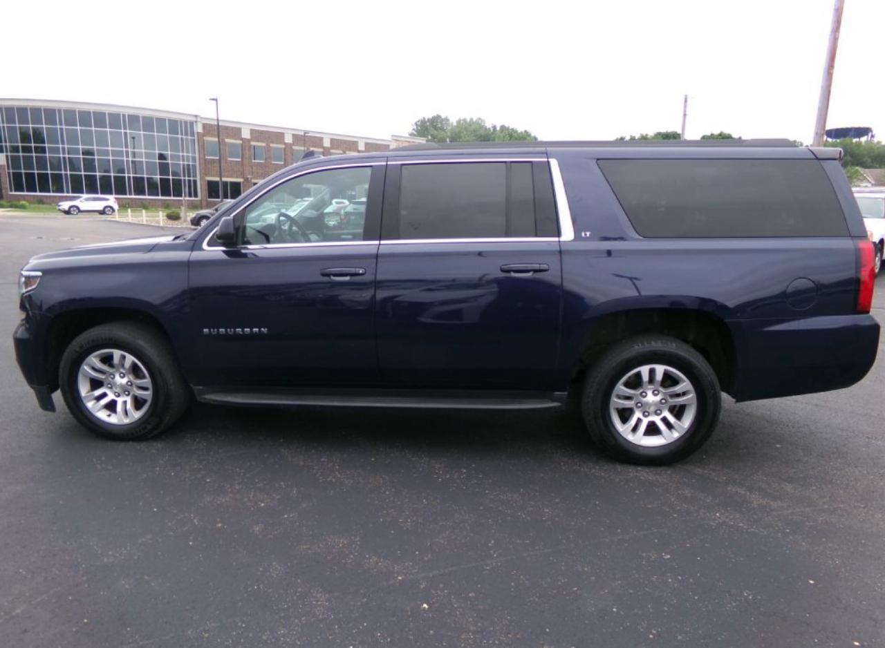 Chevrolet Suburban 4WD 4dr 1500 LT 2018