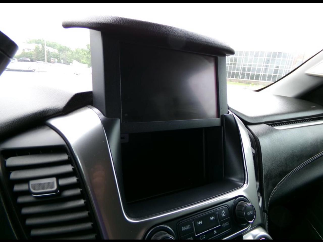 Chevrolet Suburban 4WD 4dr 1500 LT 2018