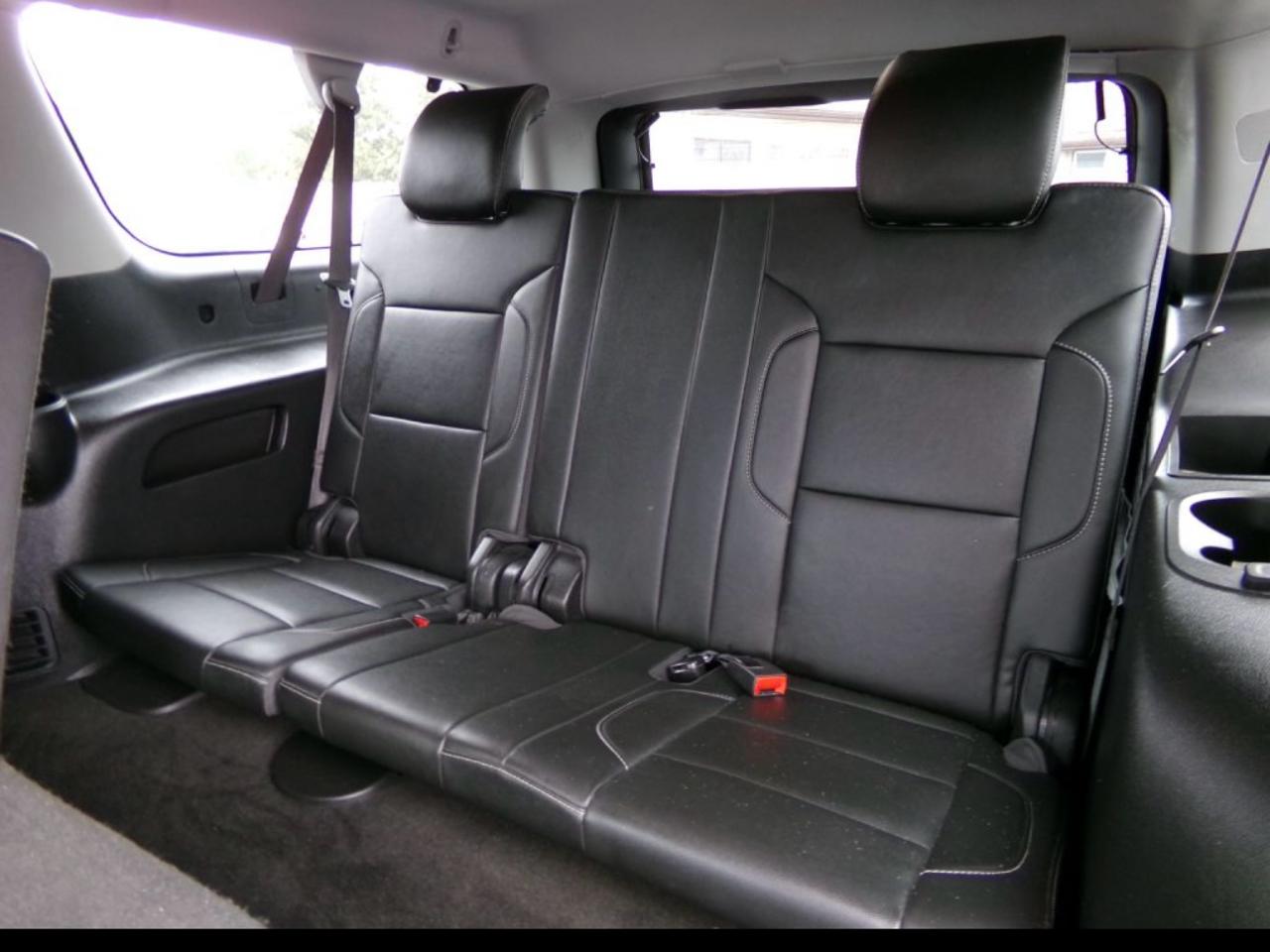 Chevrolet Suburban 4WD 4dr 1500 LT 2018