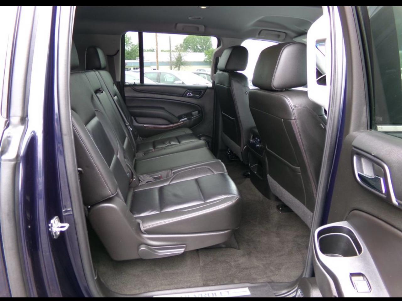 Chevrolet Suburban 4WD 4dr 1500 LT 2018