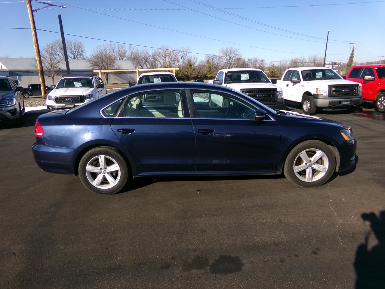 Volkswagen Passat  2013