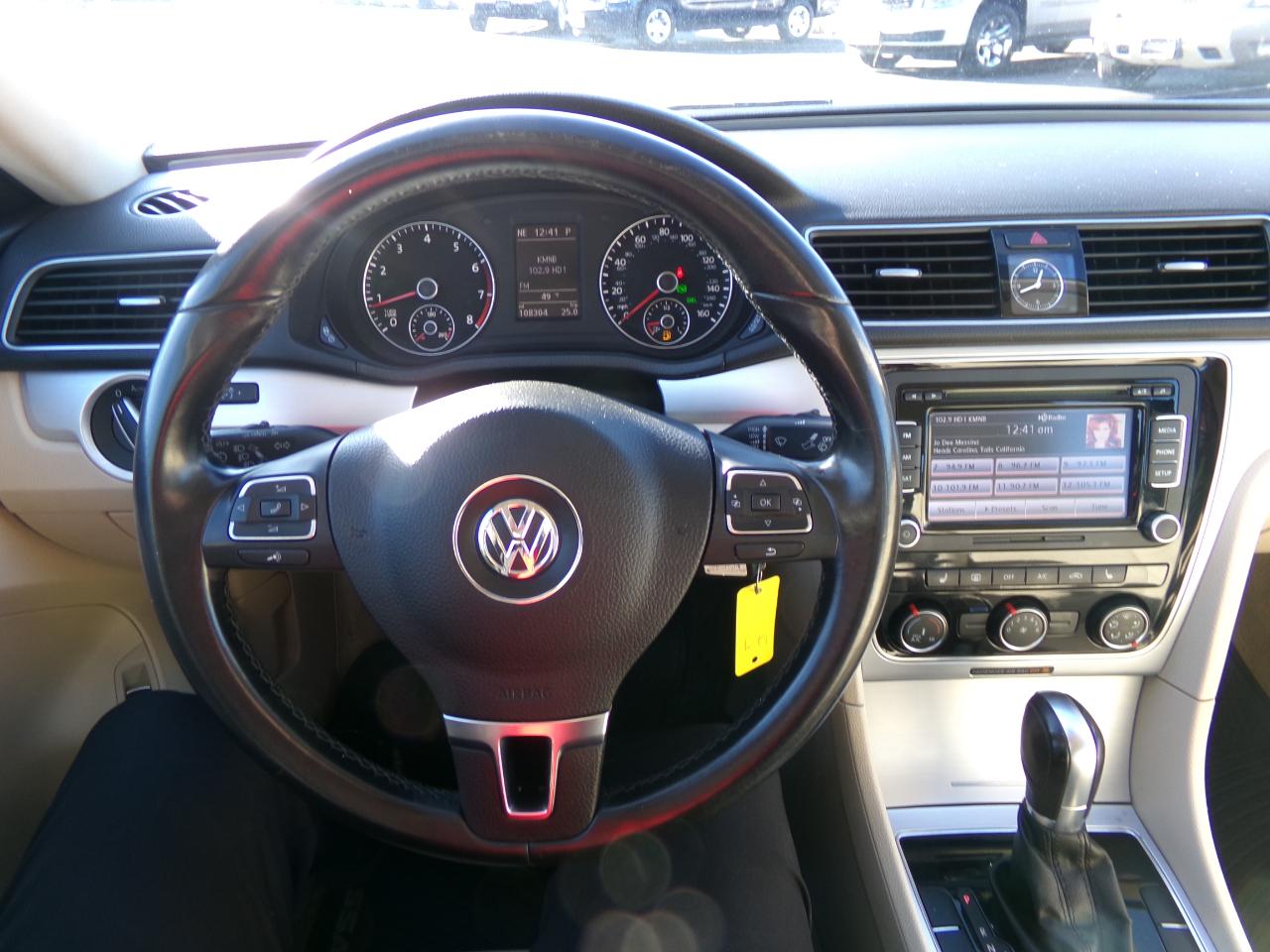 Volkswagen Passat  2013
