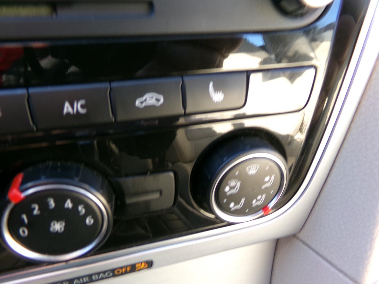 Volkswagen Passat  2013