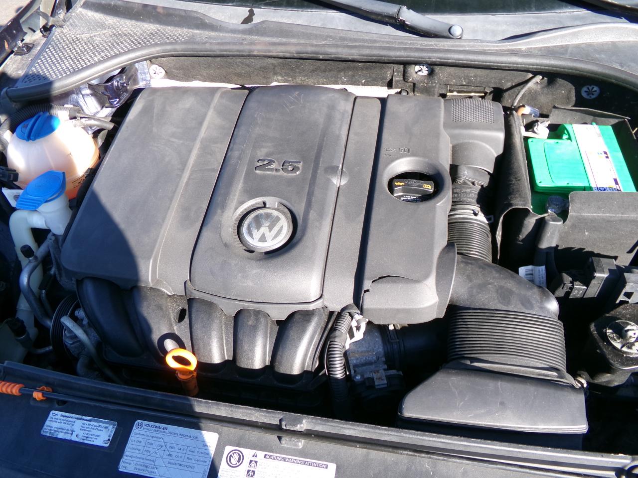 Volkswagen Passat  2013