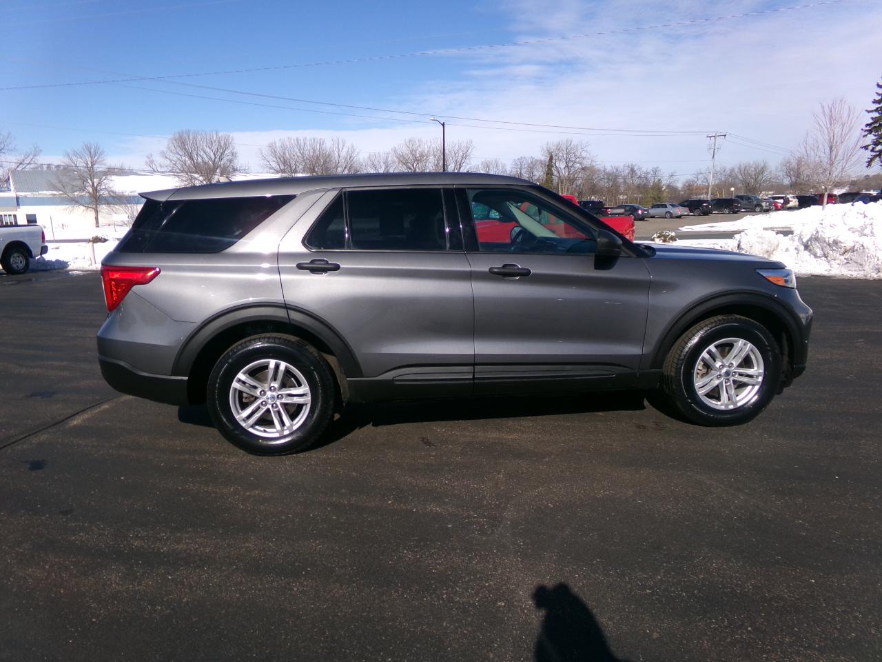 Ford Explorer Base 4WD 2023