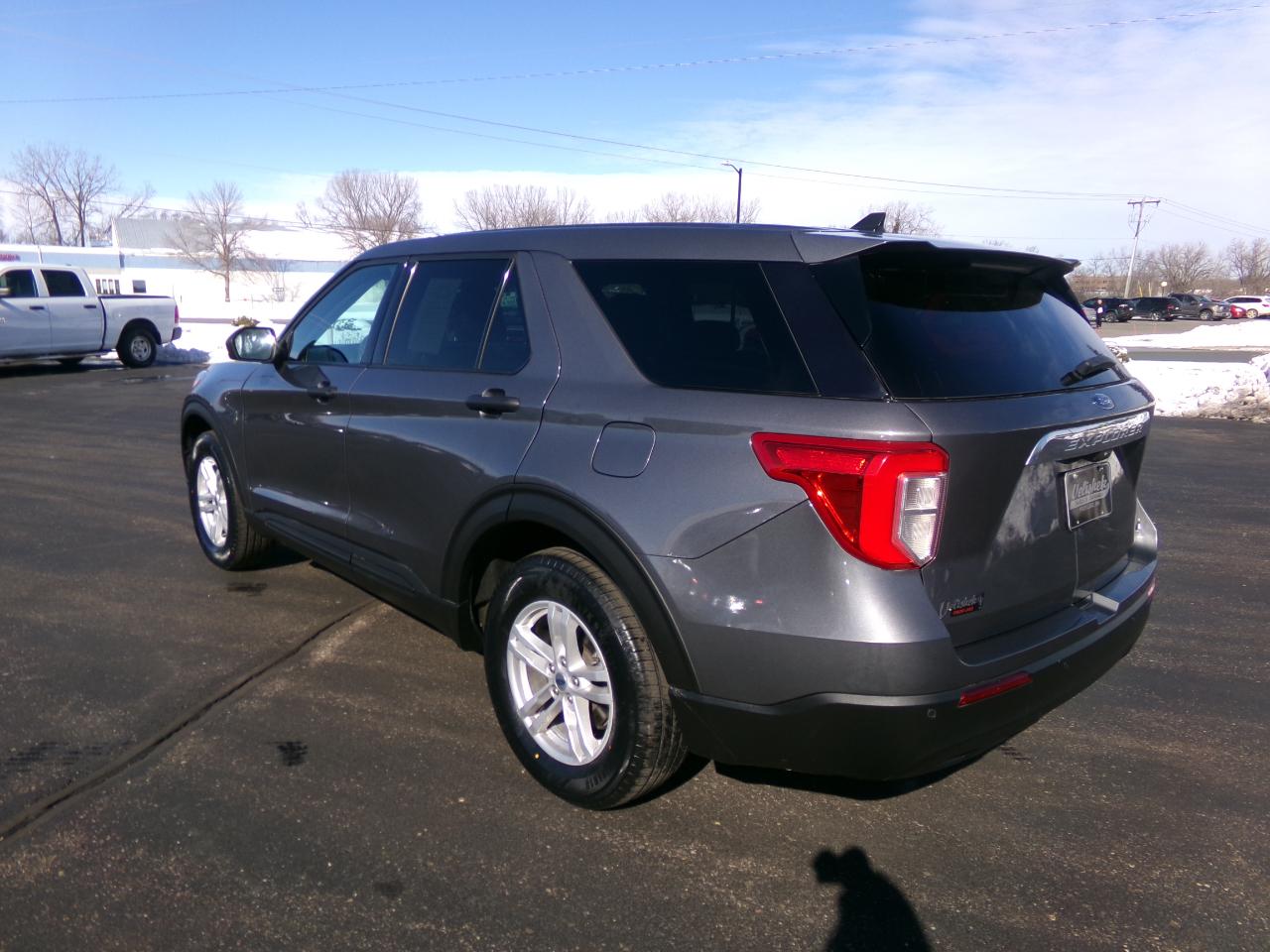 Ford Explorer Base 4WD 2023