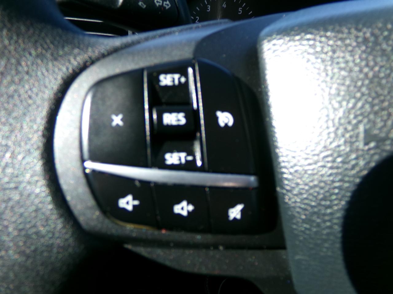 Ford Explorer Base 4WD 2023