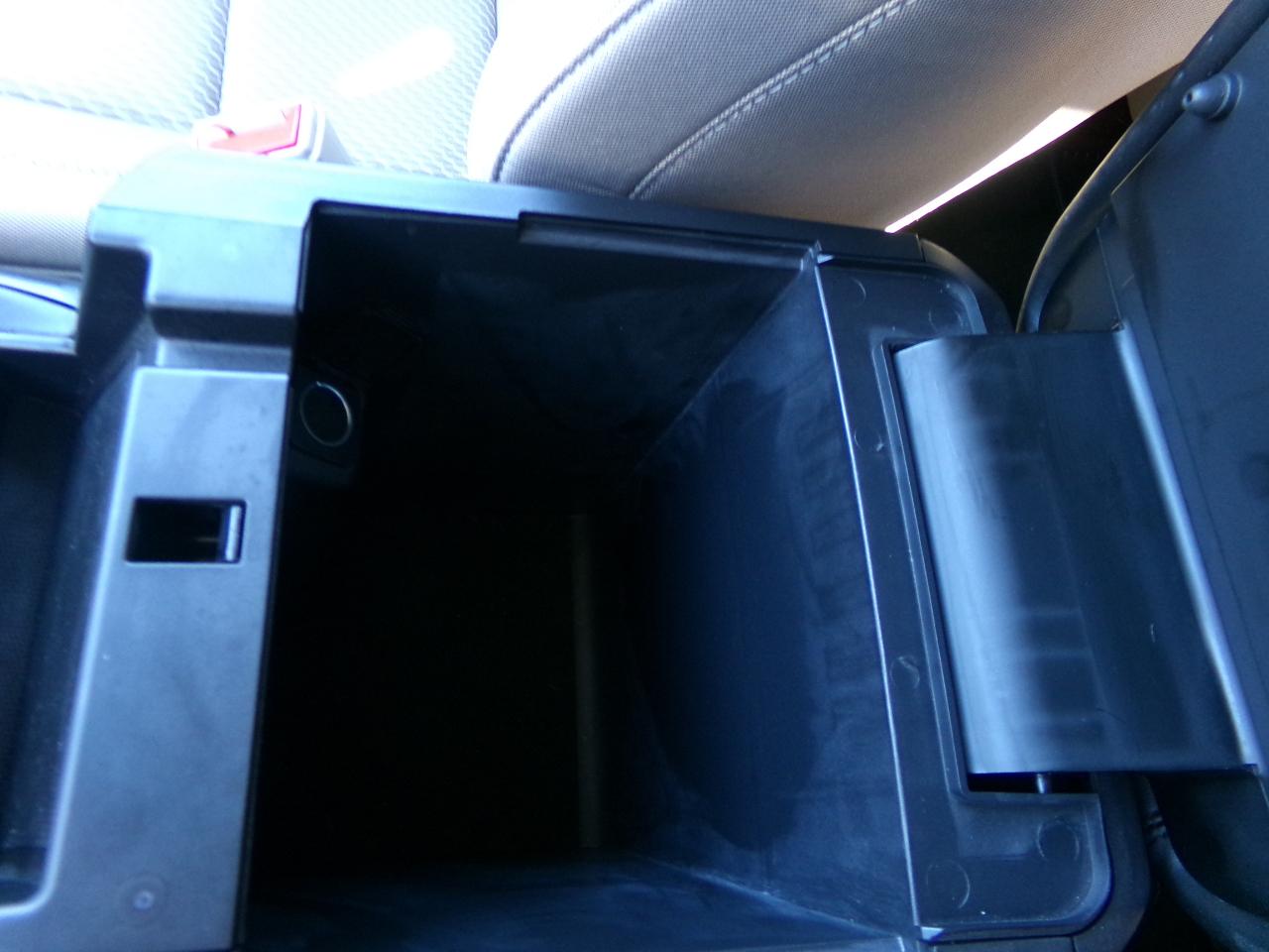 Ford Explorer Base 4WD 2023