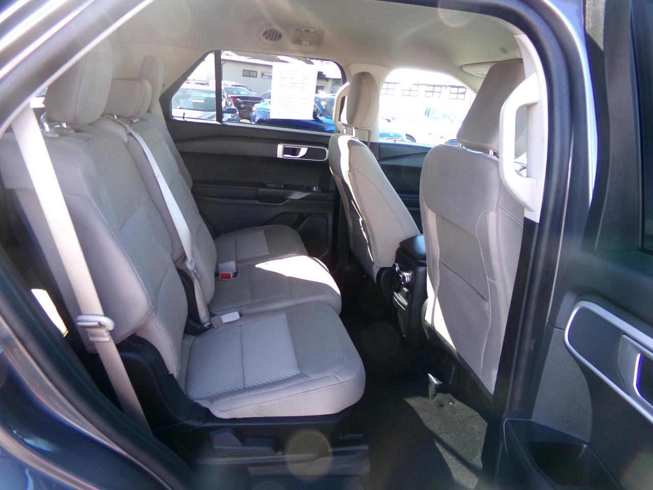 Ford Explorer Base 4WD 2023