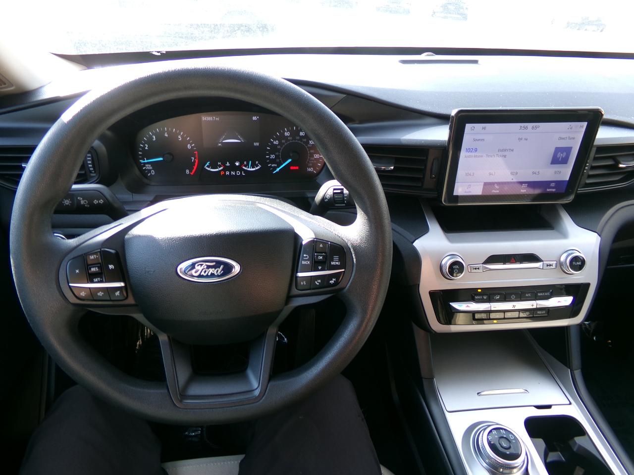 Ford Explorer Base 4WD 2023