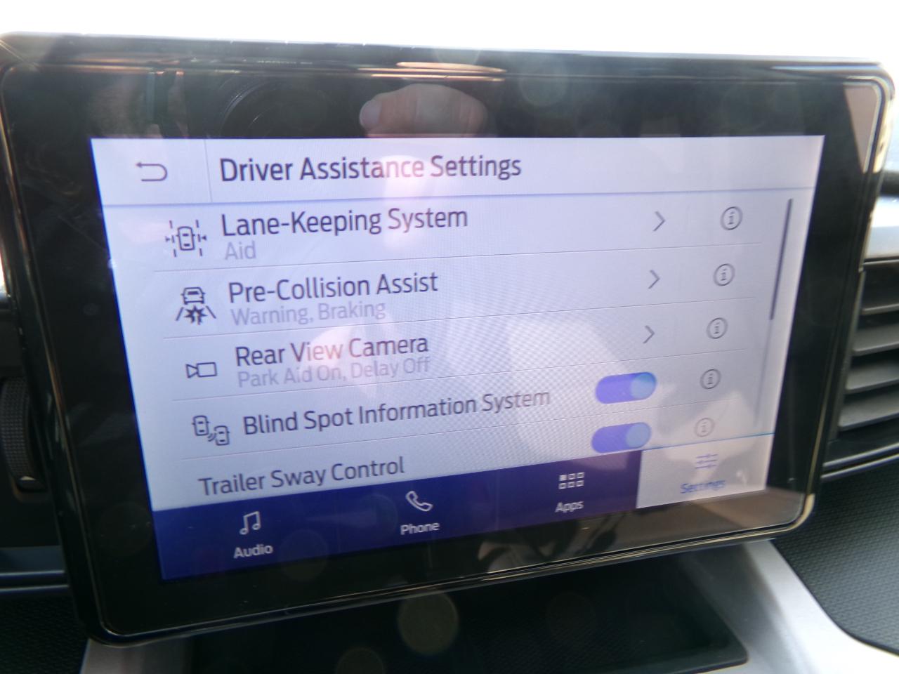 Ford Explorer Base 4WD 2023