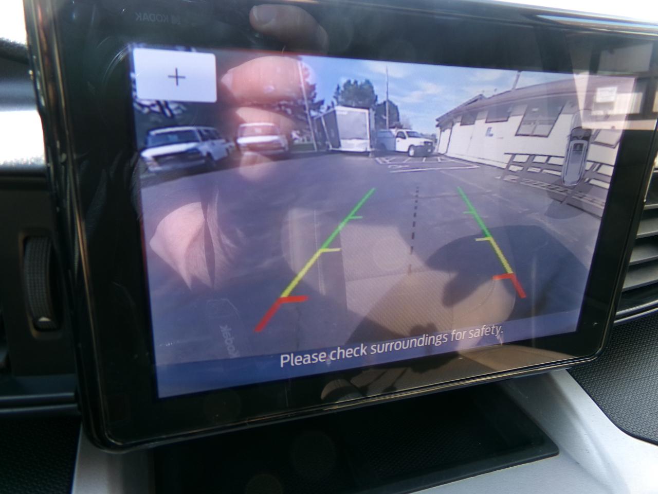 Ford Explorer Base 4WD 2023