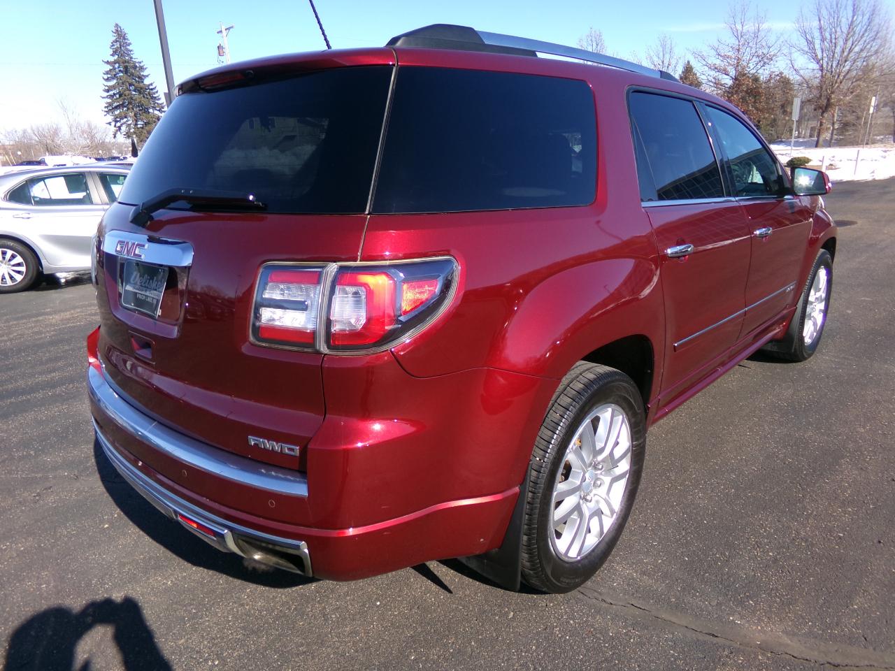 GMC Acadia AWD 4dr Denali 2015