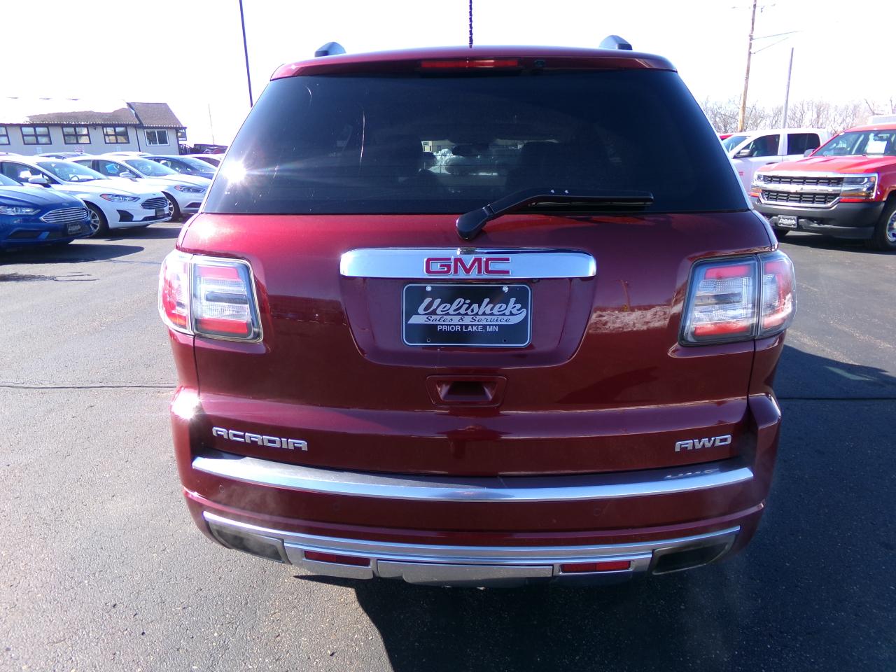GMC Acadia AWD 4dr Denali 2015