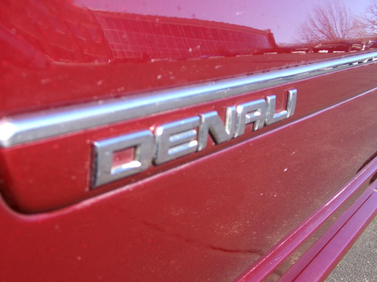 GMC Acadia AWD 4dr Denali 2015