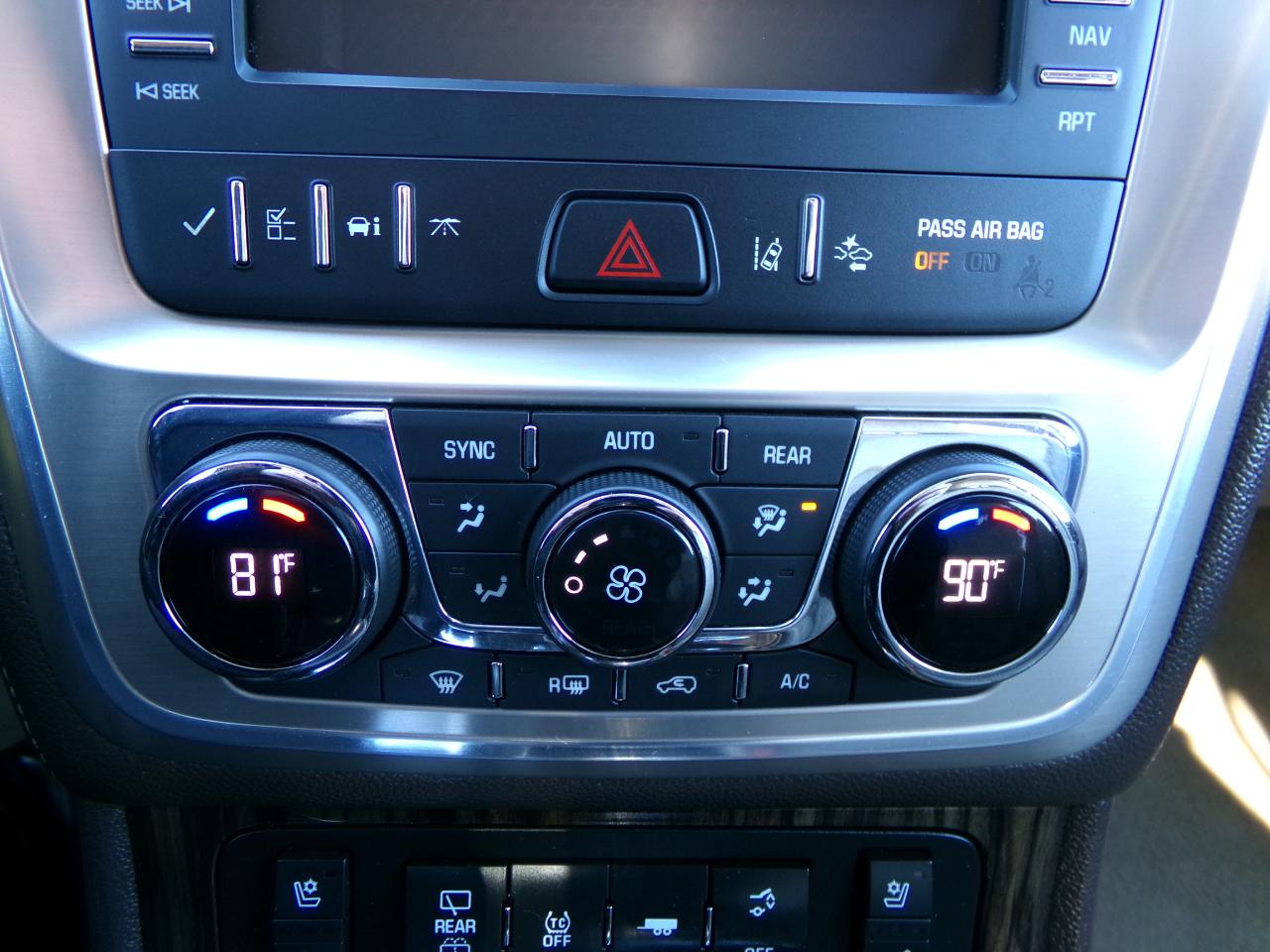 GMC Acadia AWD 4dr Denali 2015