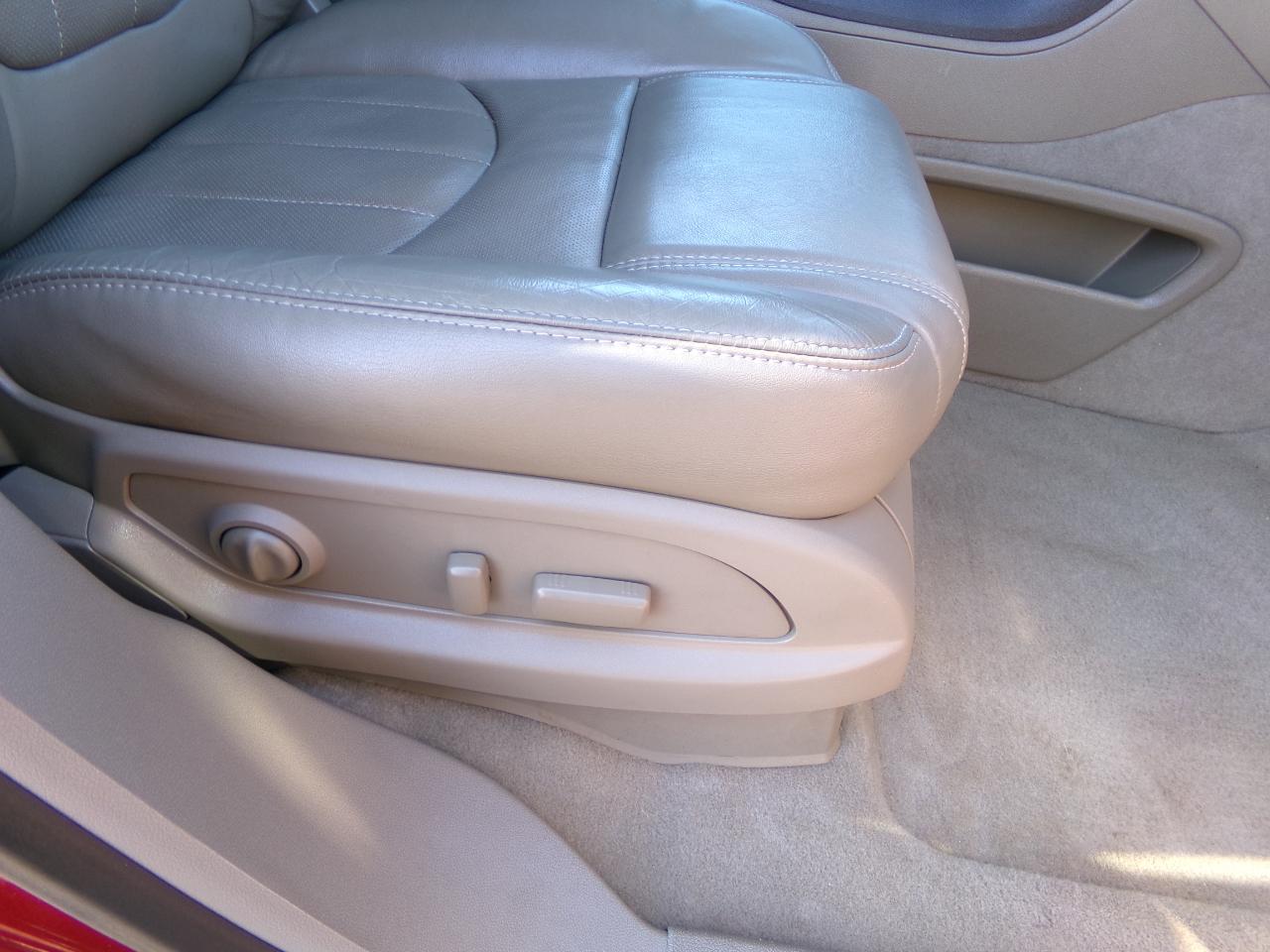 GMC Acadia AWD 4dr Denali 2015