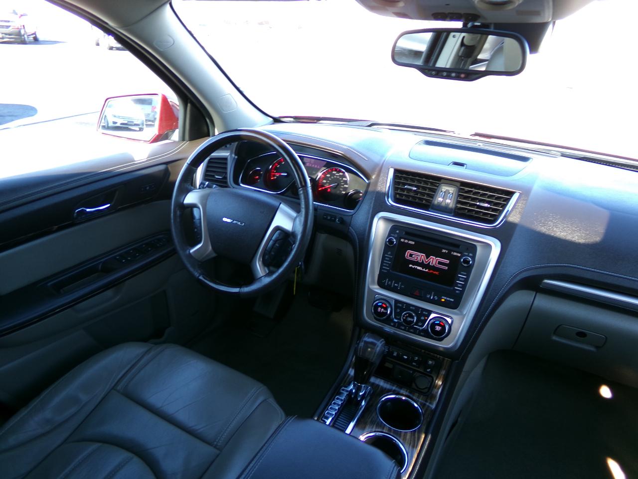 GMC Acadia AWD 4dr Denali 2015