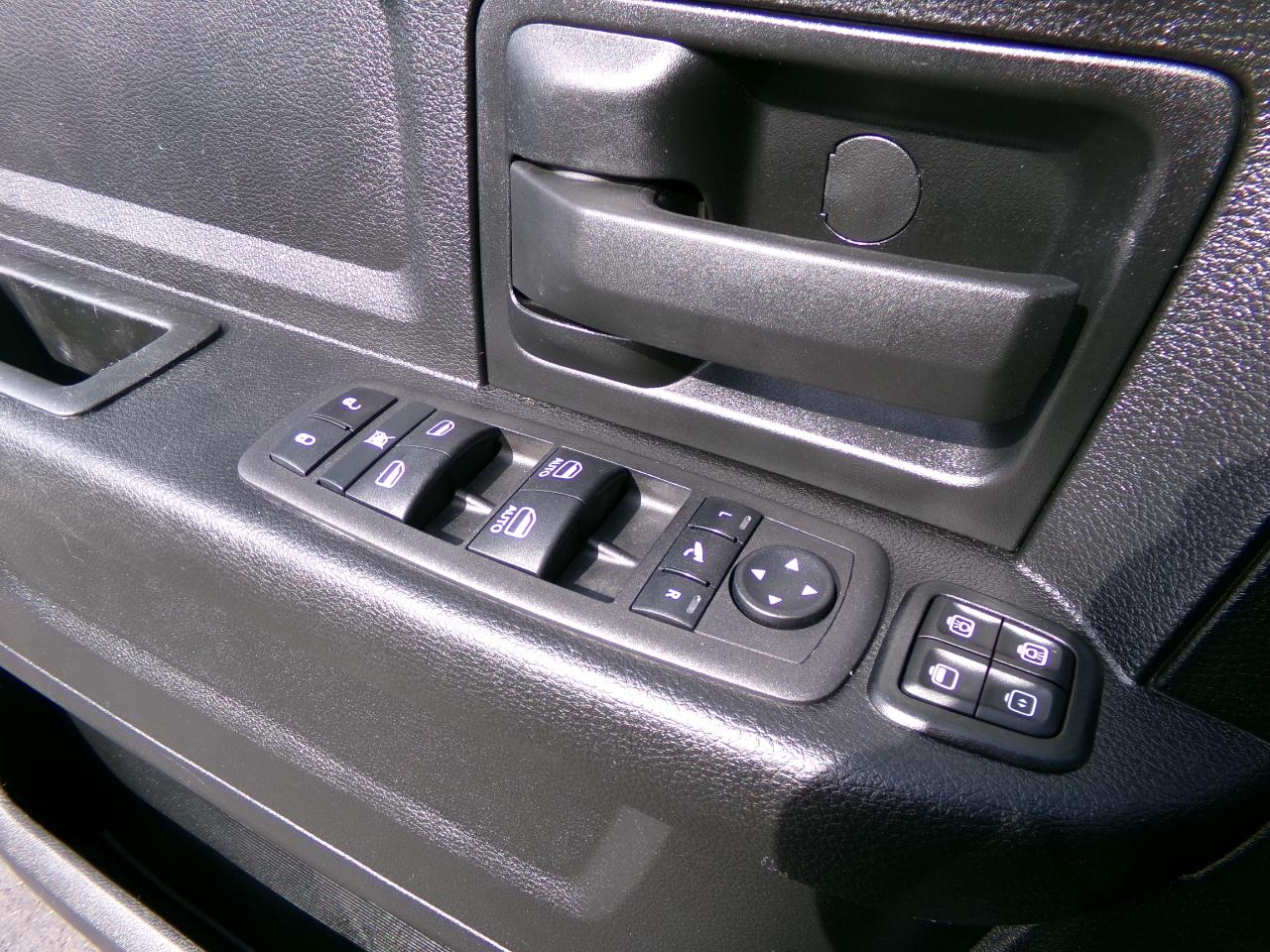 RAM 2500 Tradesman 4WD 2023