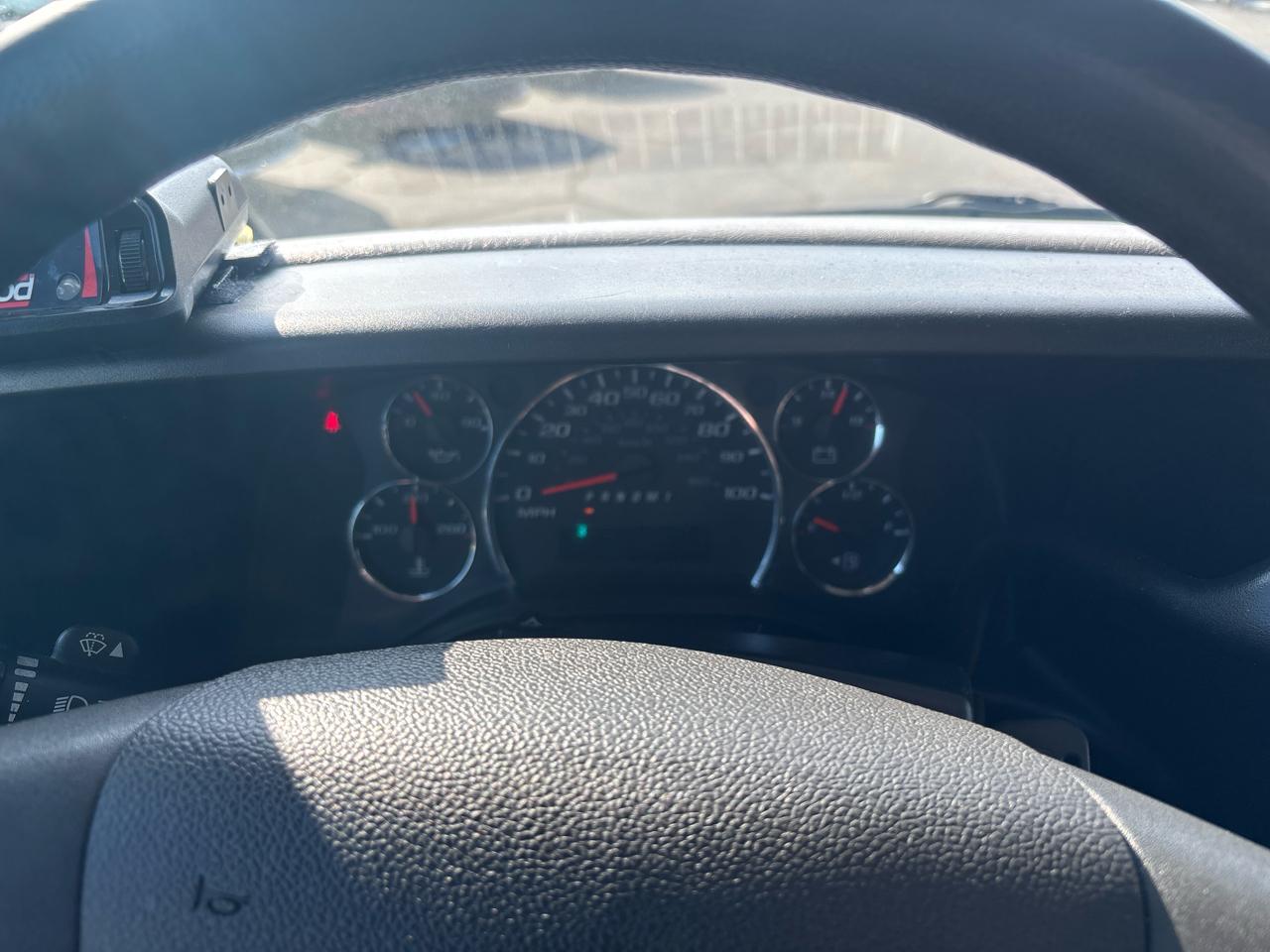 GMC Savana Passenger RWD 3500 135" LS 2018