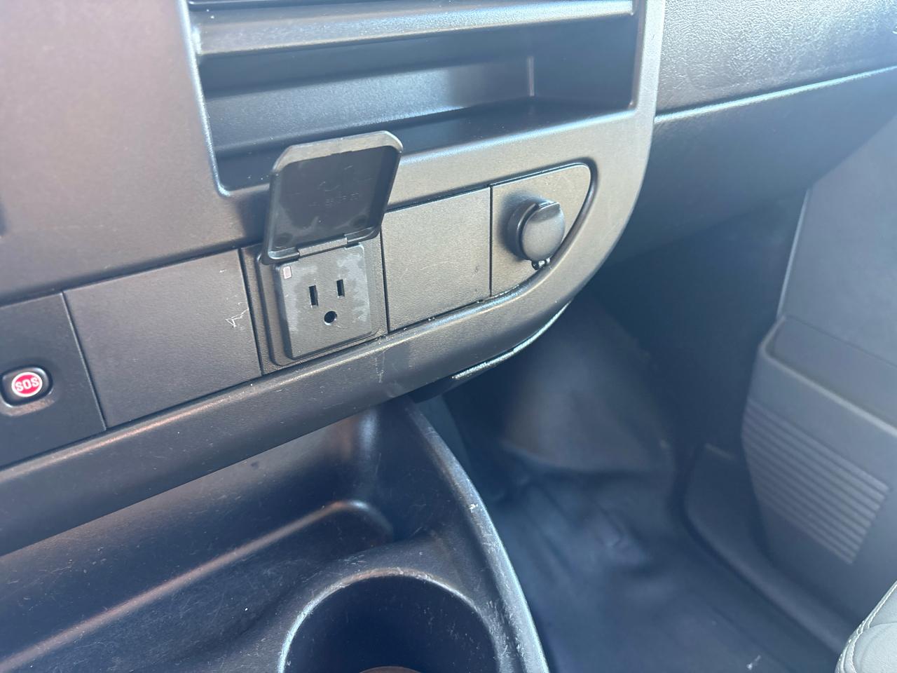 GMC Savana Passenger RWD 3500 135" LS 2018