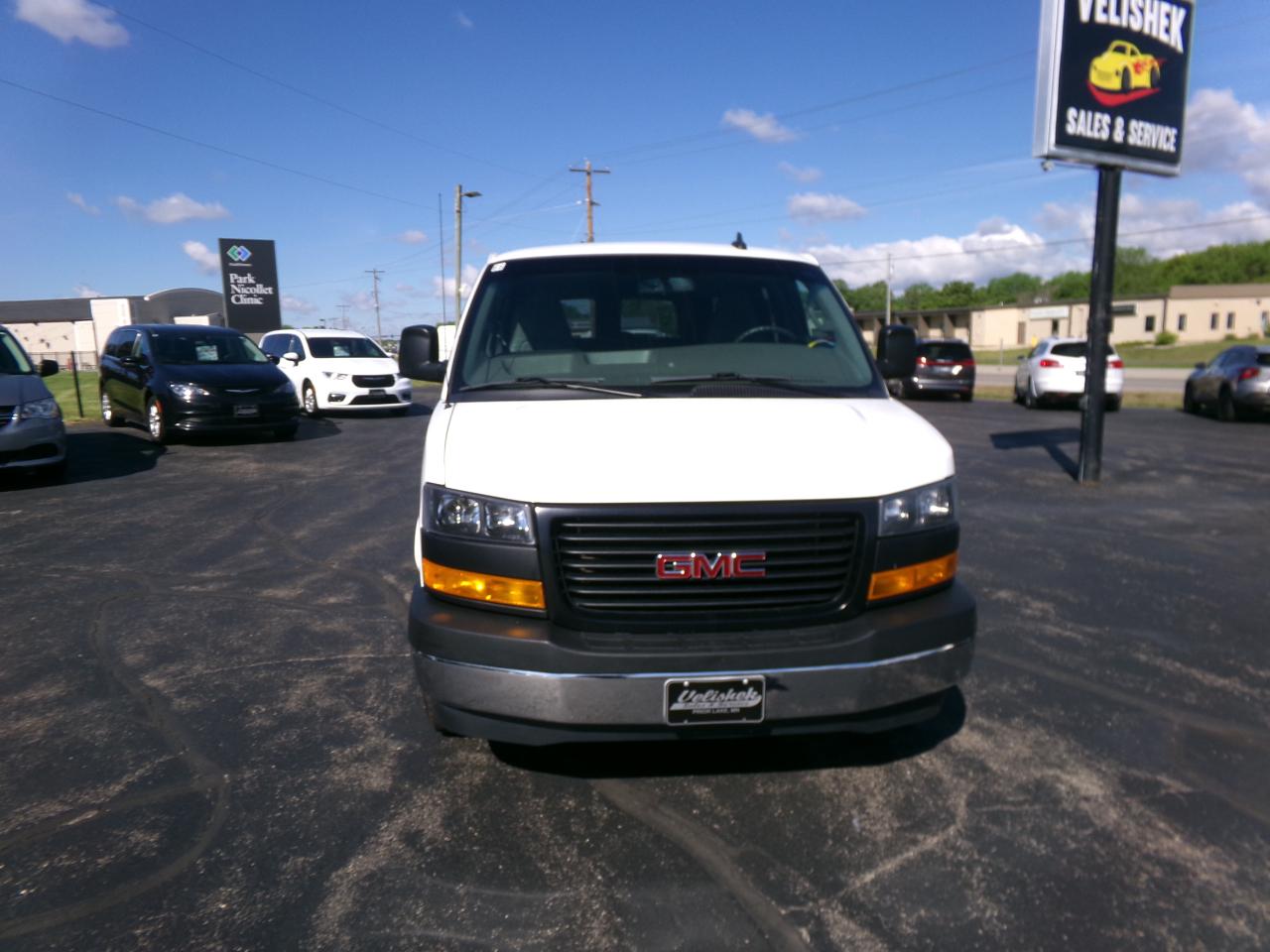 View vehicle photo 5
