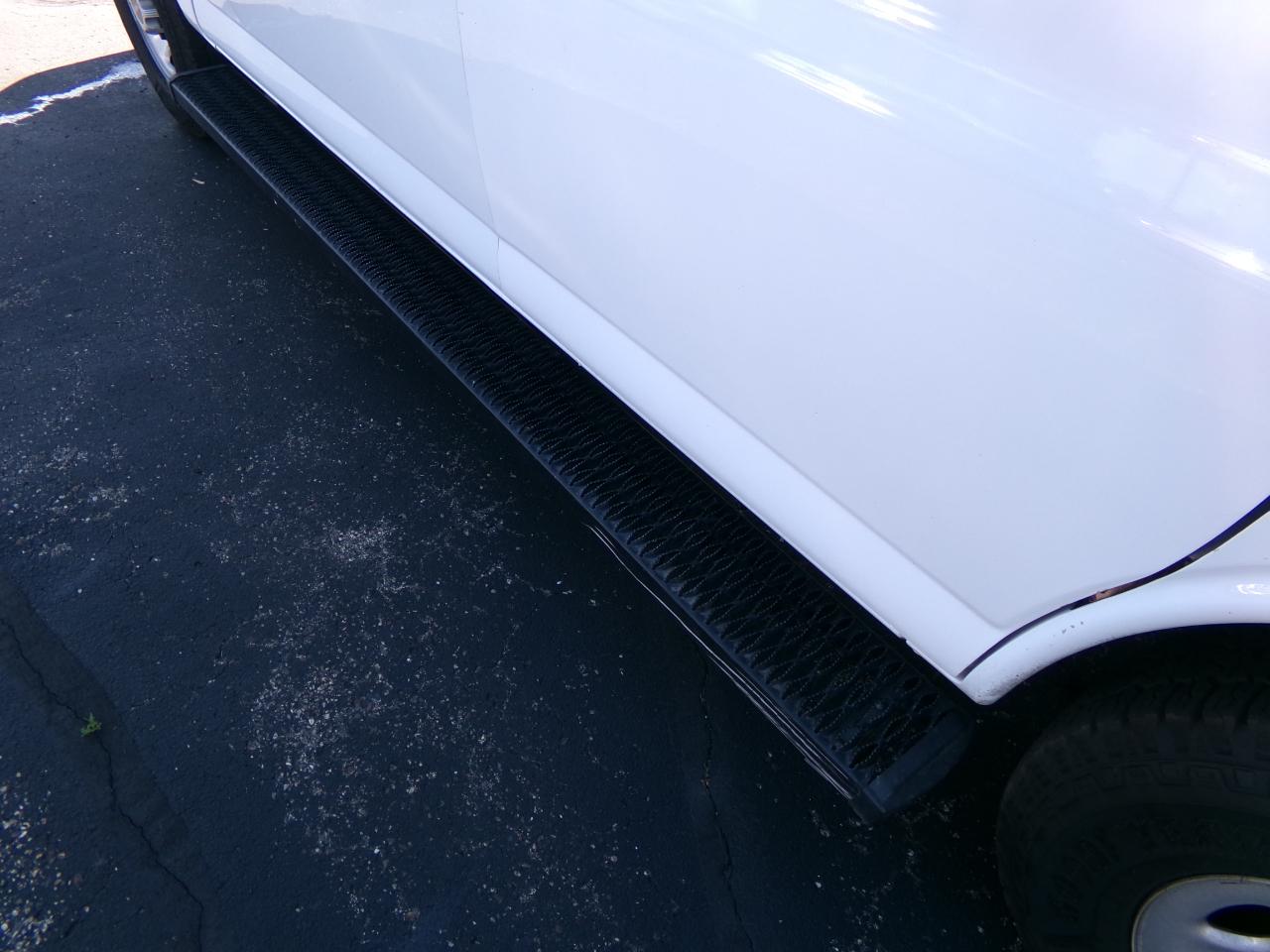 GMC Savana Passenger RWD 3500 135" LS 2018
