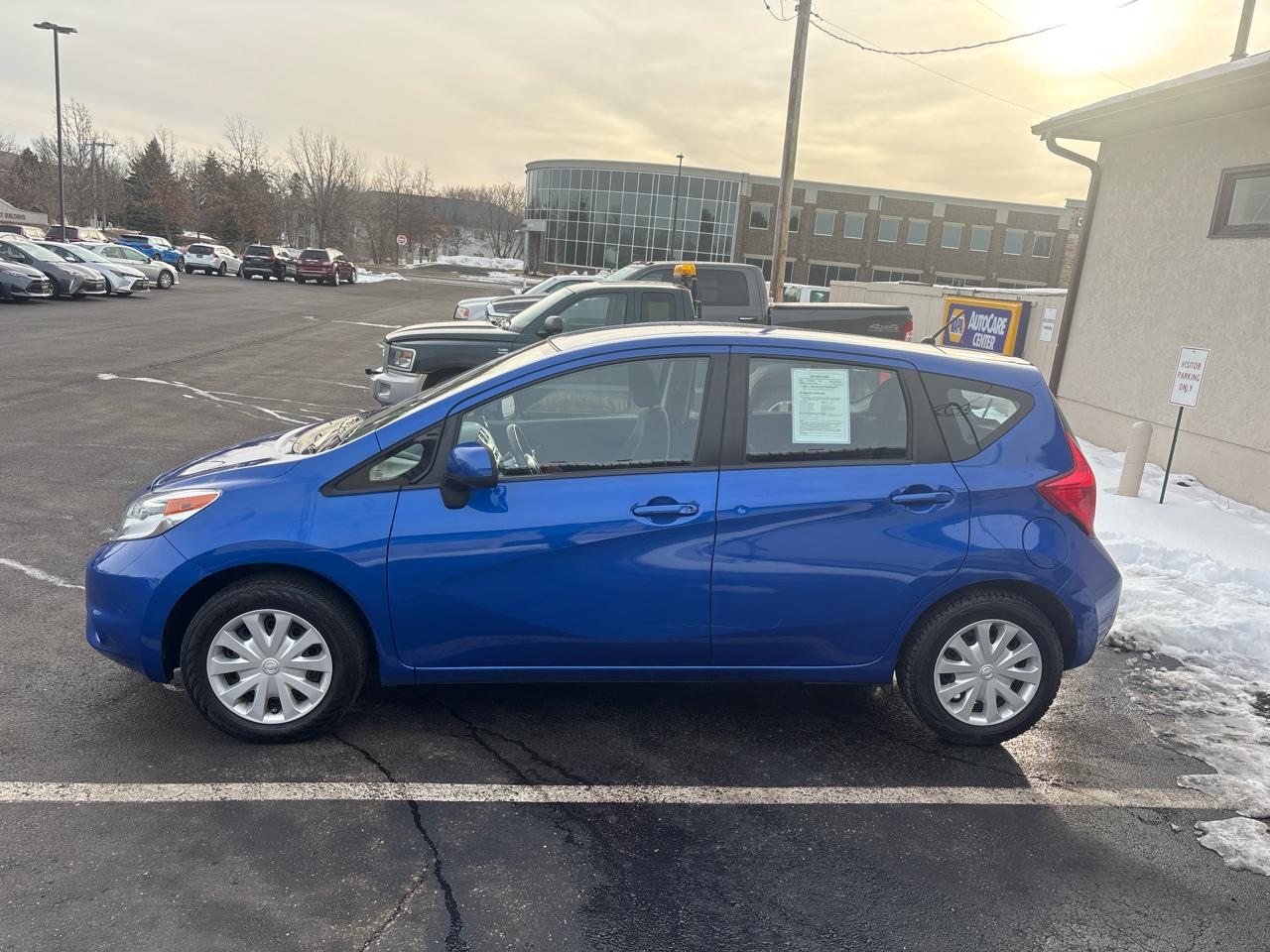 Nissan Versa Note 5dr HB CVT 1.6 SV 2014