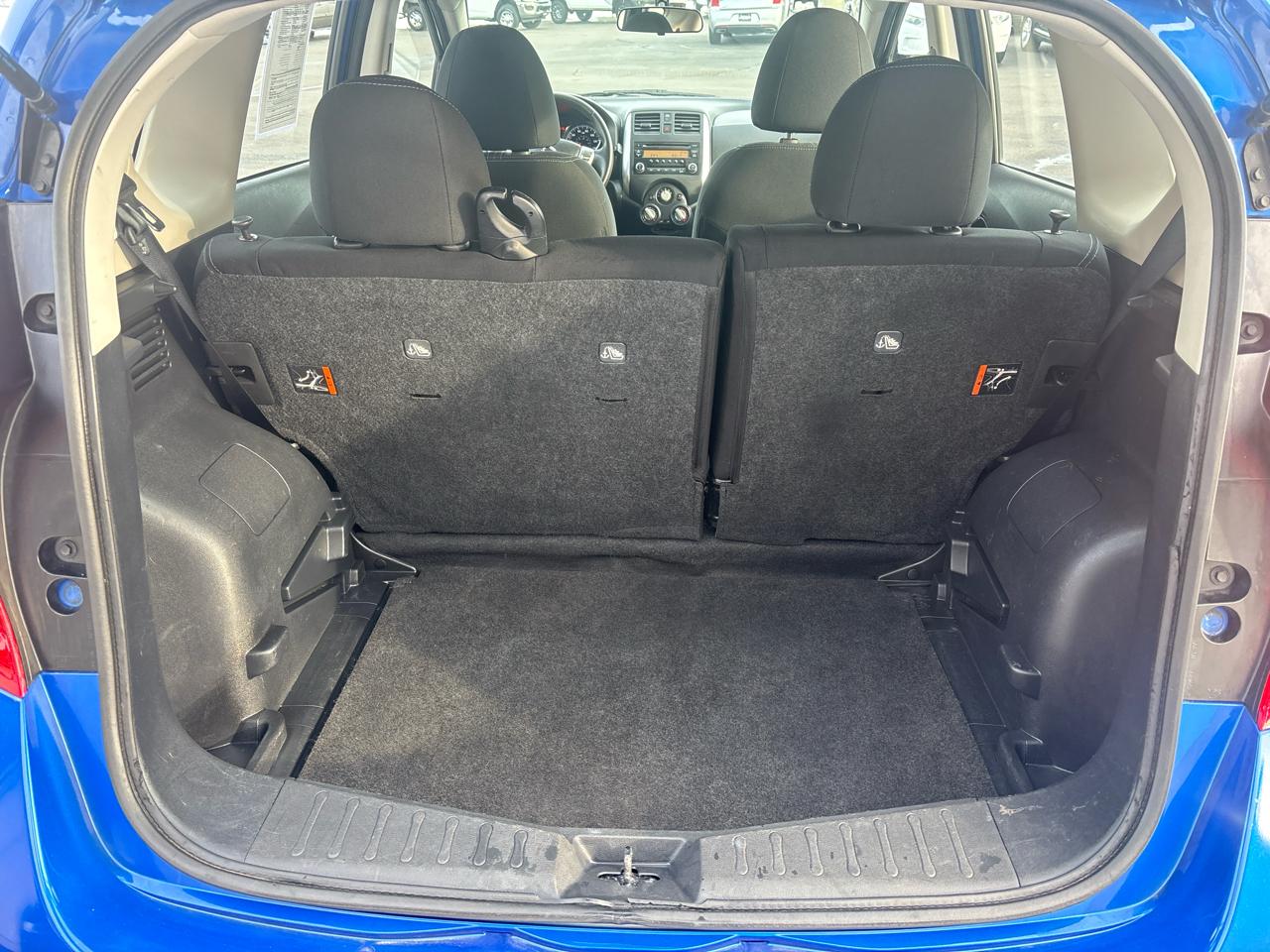 Nissan Versa Note 5dr HB CVT 1.6 SV 2014