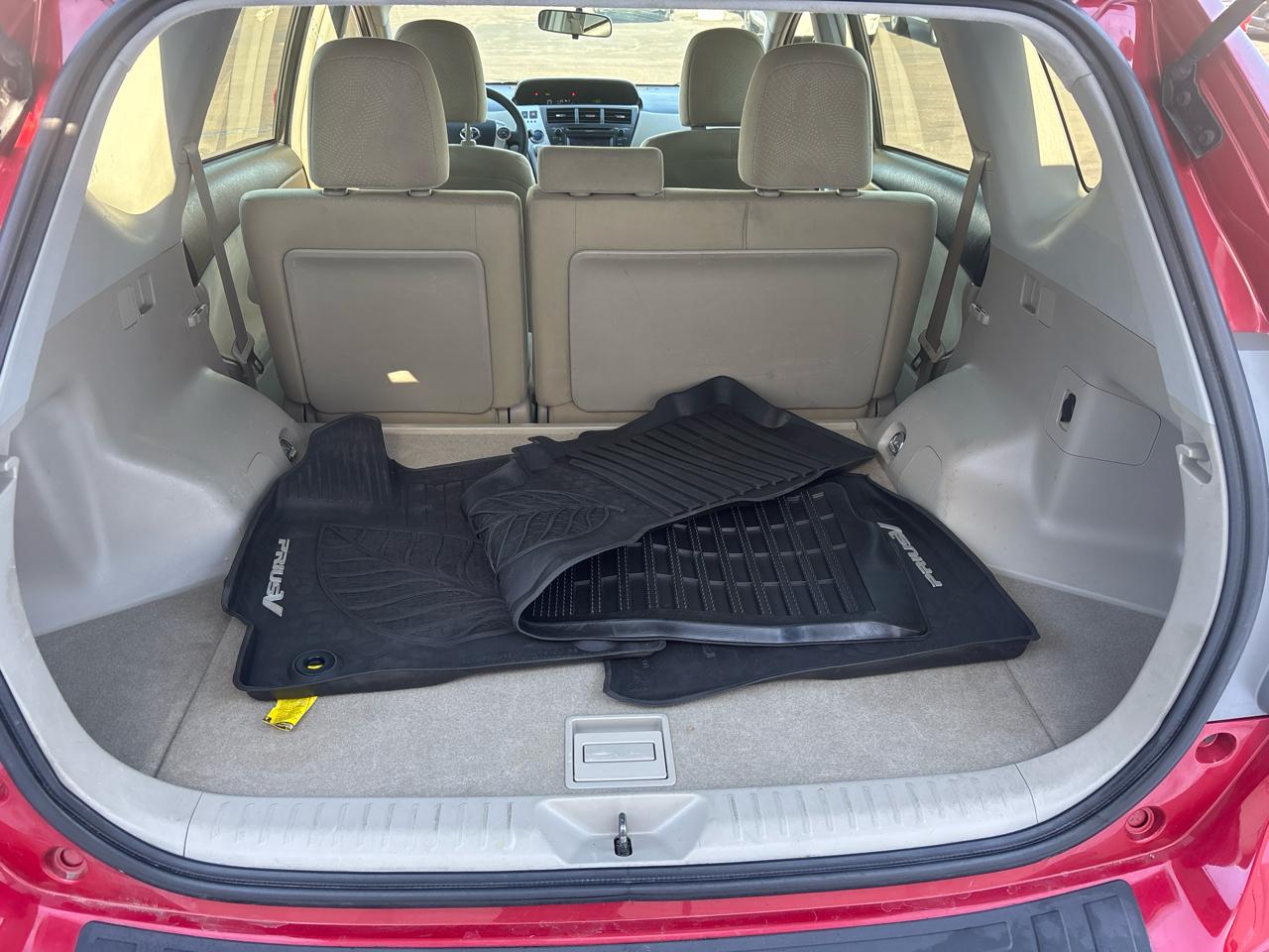 Toyota Prius V 5dr Wgn Three (Natl) 2013