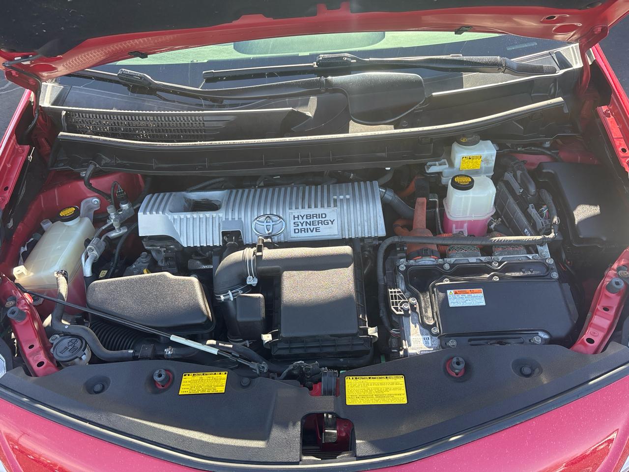 Toyota Prius V 5dr Wgn Three (Natl) 2013