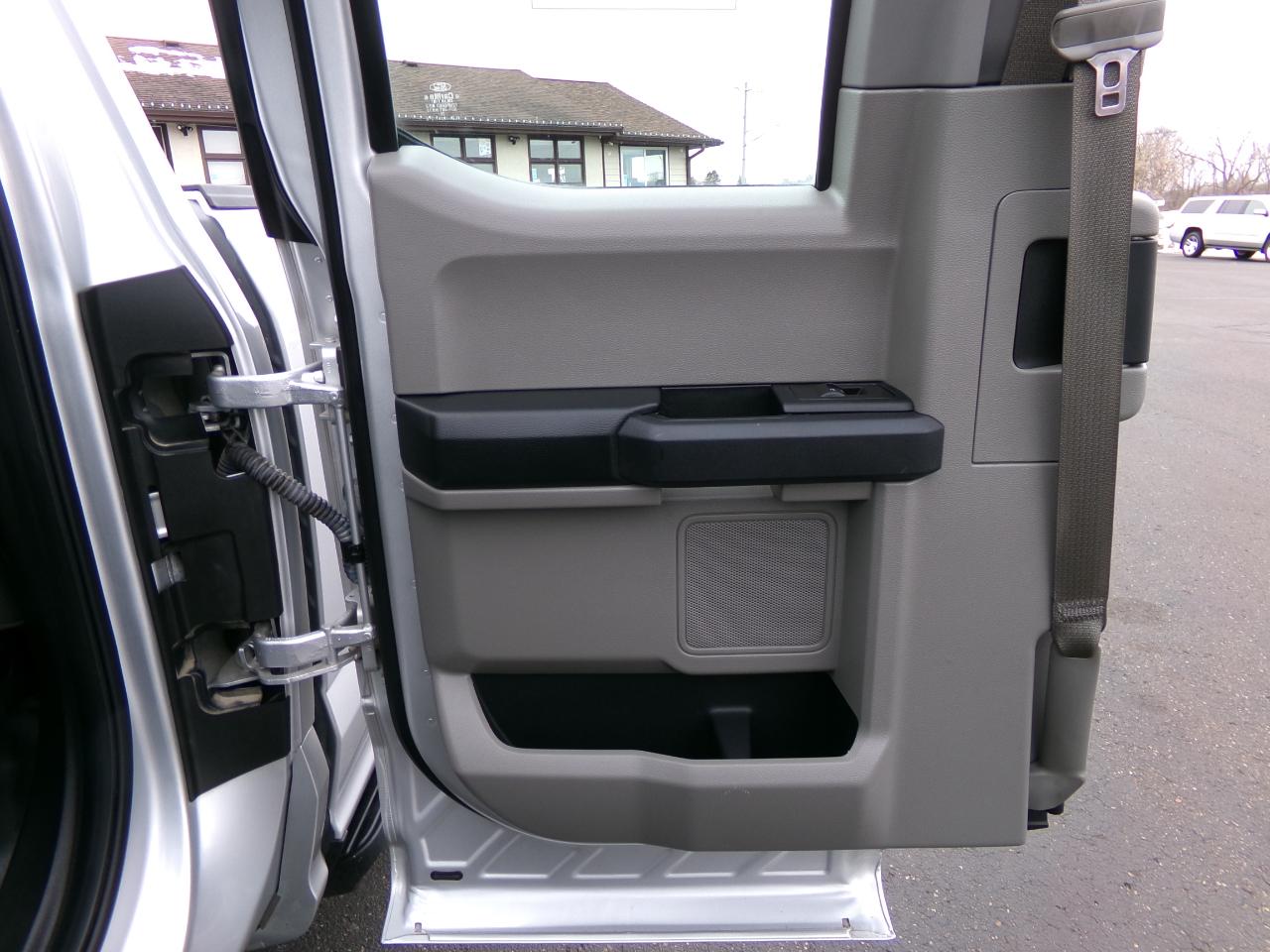 Ford F-150 XL 2WD SuperCab 6.5' Box 2017