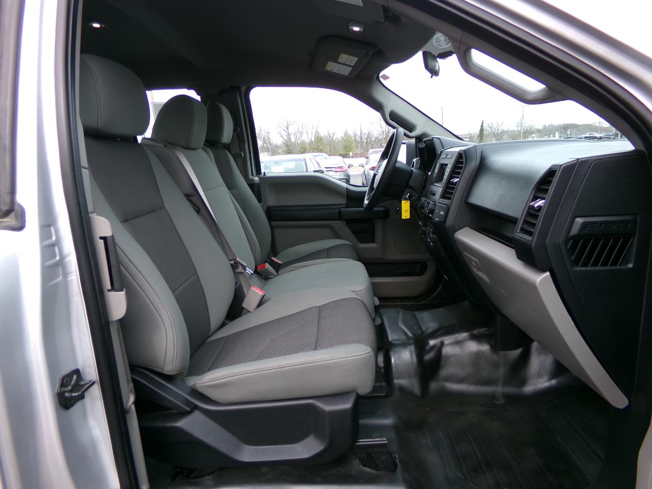 Ford F-150 XL 2WD SuperCab 6.5' Box 2017