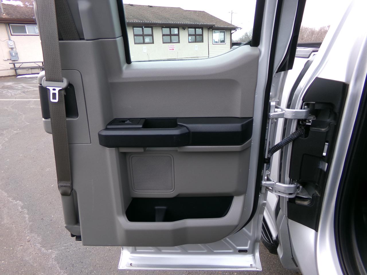 Ford F-150 XL 2WD SuperCab 6.5' Box 2017