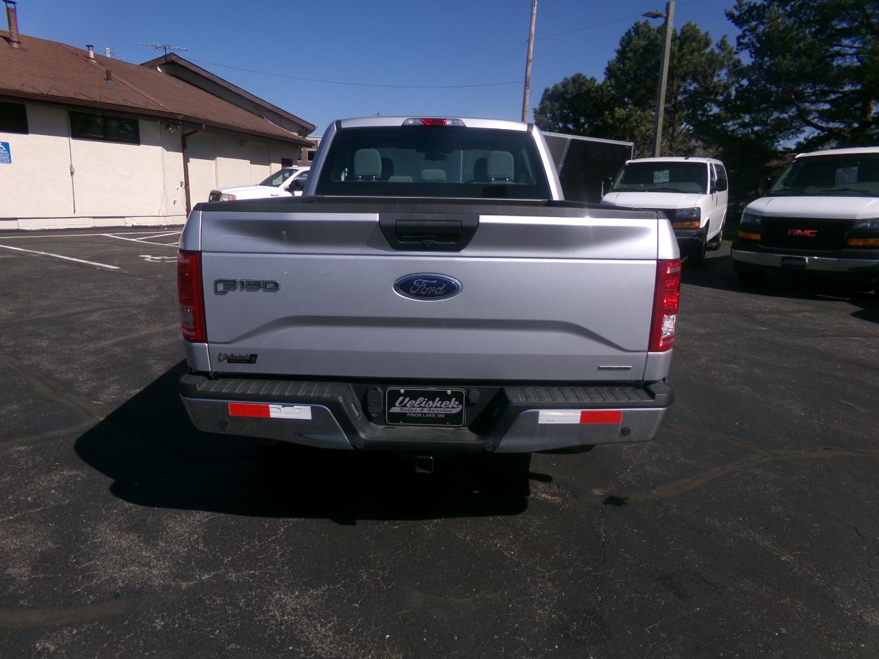 Ford F-150 XL 2WD SuperCab 6.5' Box 2017