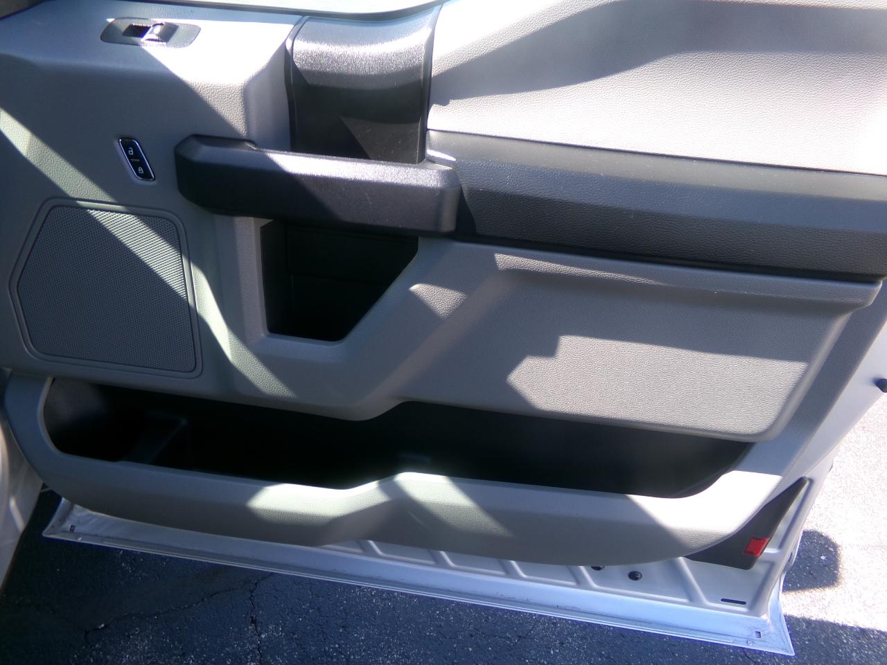 Ford F-150 XL 2WD SuperCab 6.5' Box 2017