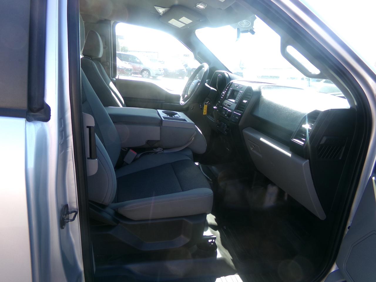 Ford F-150 XL 2WD SuperCab 6.5' Box 2017