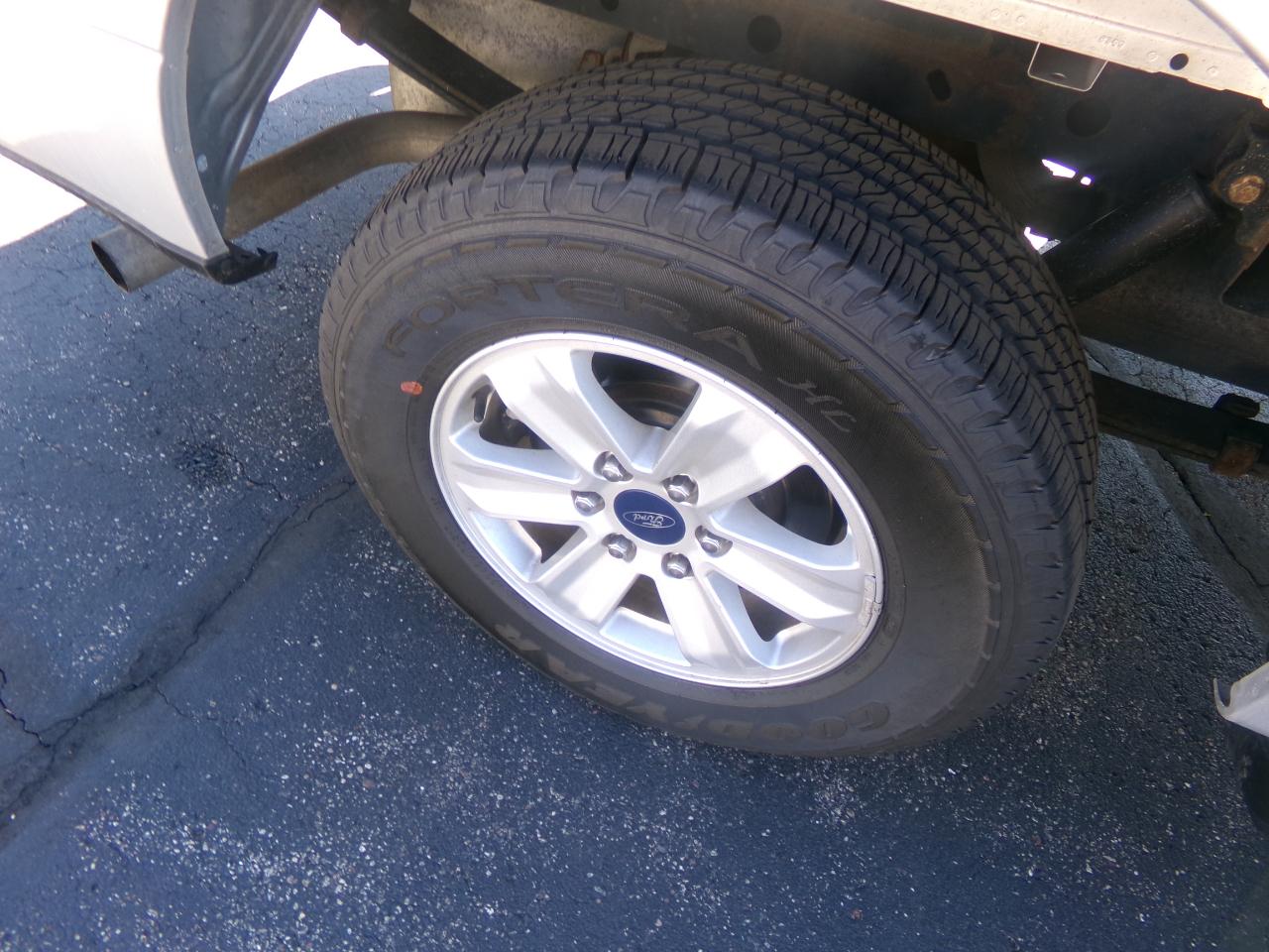 Ford F-150 XL 2WD SuperCab 6.5' Box 2017