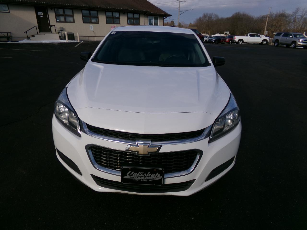 Chevrolet Malibu 4dr Sdn LS w/1FL 2015