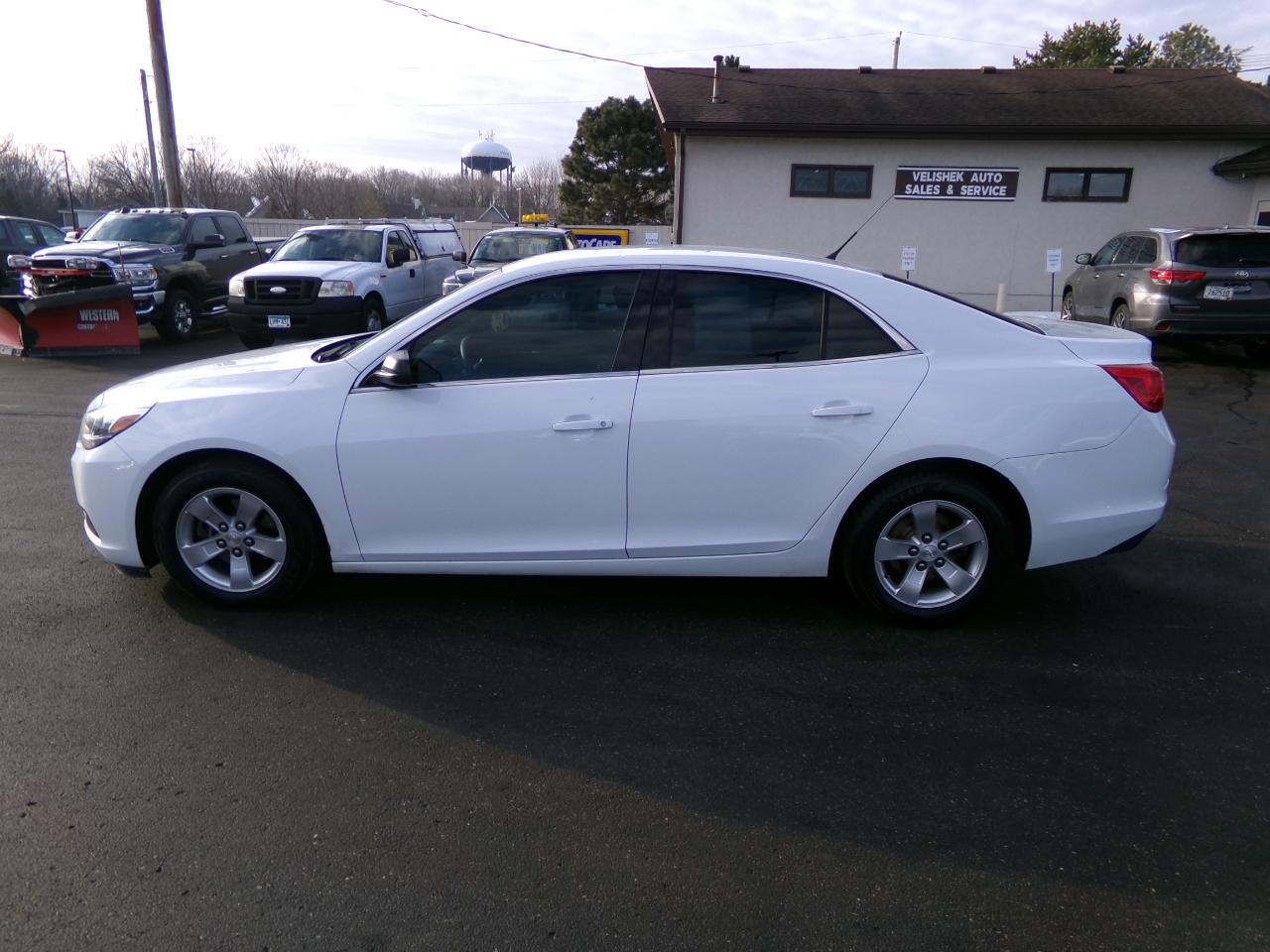 Chevrolet Malibu 4dr Sdn LS w/1FL 2015