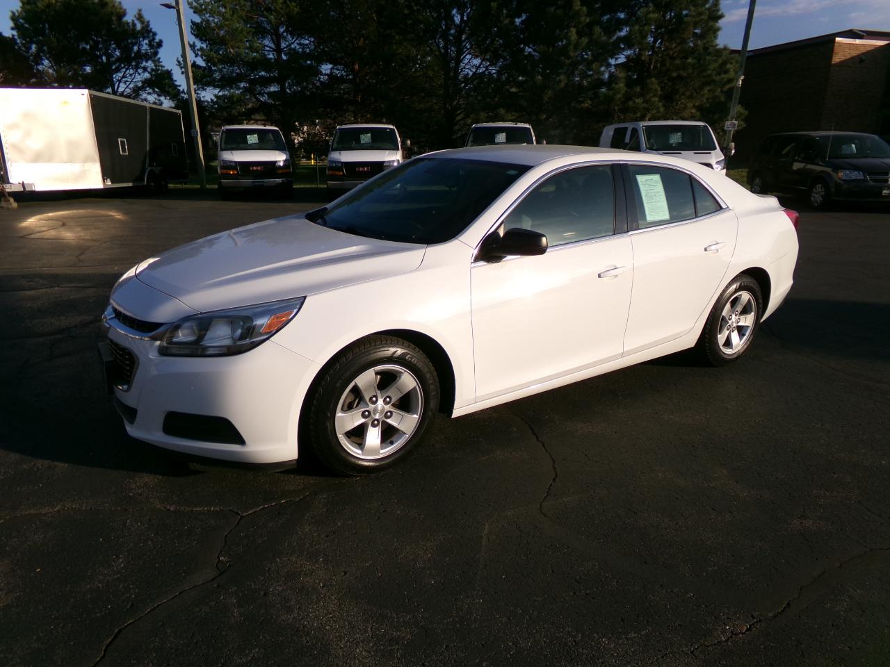 Chevrolet Malibu 4dr Sdn LS w/1FL 2015